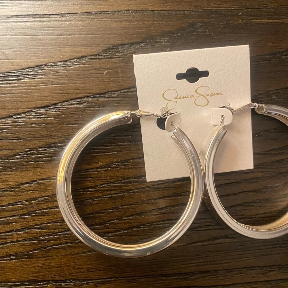 NEW Jessica Simpson thick silver hoop earrings